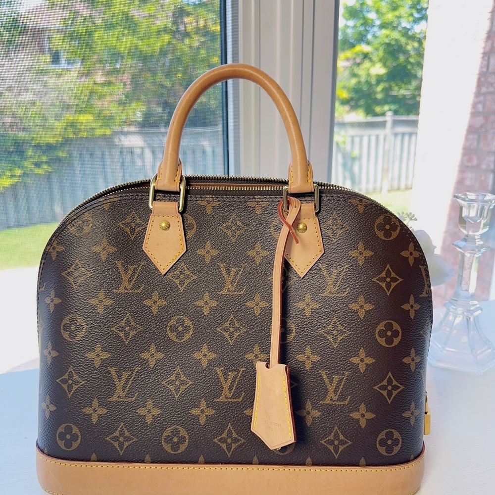 Louis Vuitton 2022 Alma PM Monogram